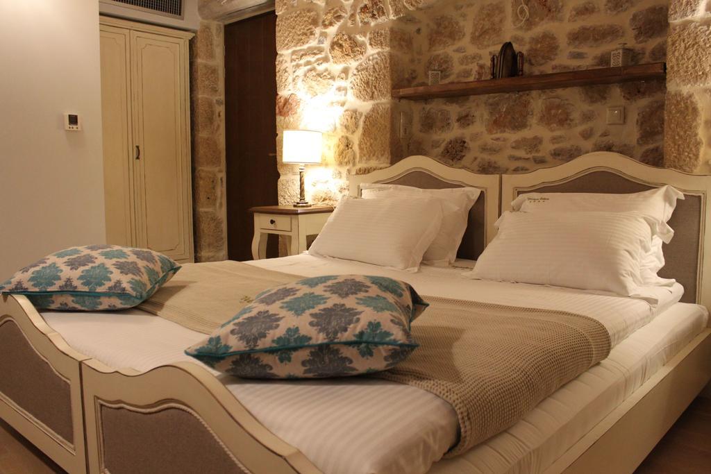 Vetilios Lithos Boutique Hotel Néon Oítilon Екстериор снимка