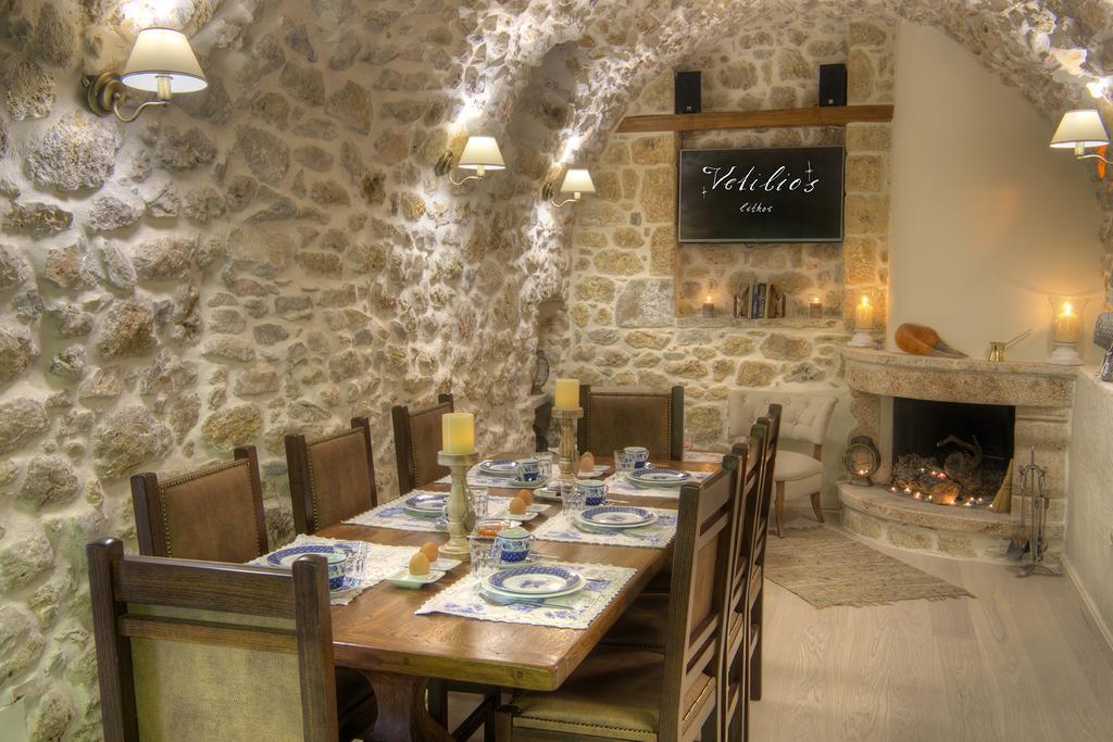 Vetilios Lithos Boutique Hotel Néon Oítilon Екстериор снимка